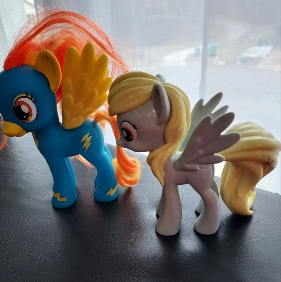 My Little Pony Target Exclusive 2010 and 2012 2 My Little Pony - Picture 5 of 8